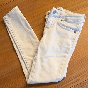 Girl’s Cat & Jack White Jeans-Size 8